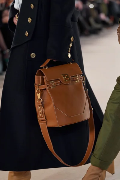 Look 132